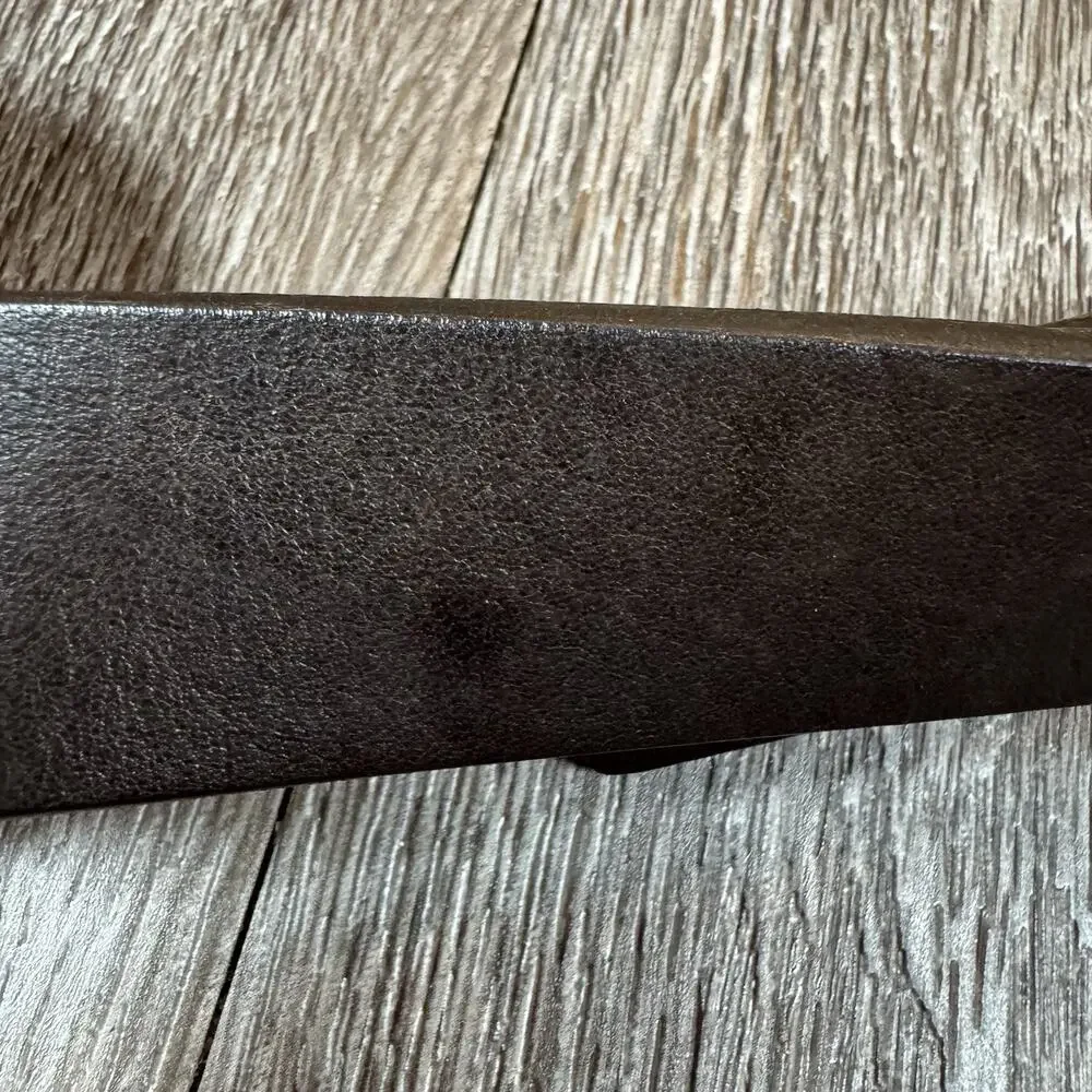 Shinola belt has